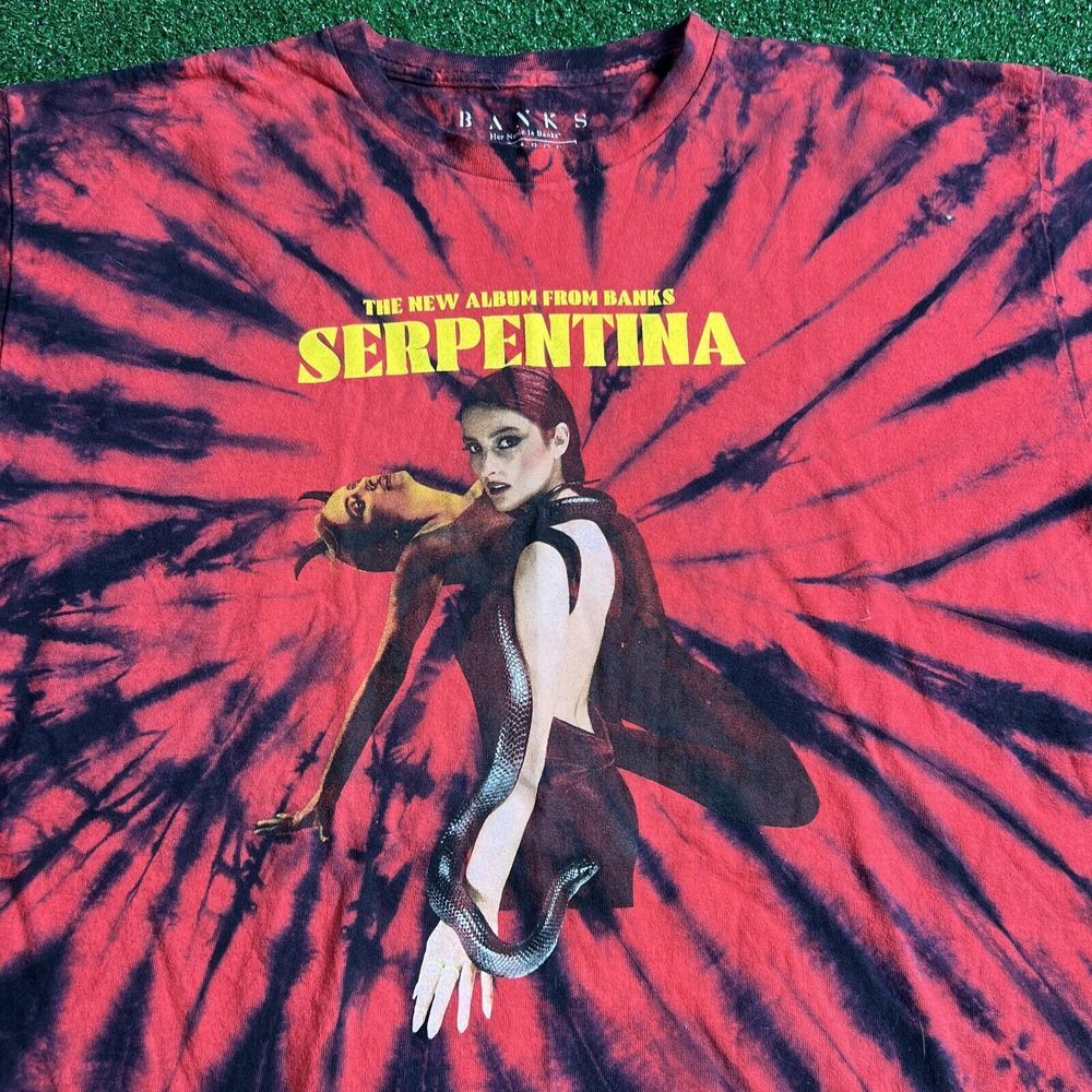 The New Album From Banks Serpentina Red‎ Tie Dye T-Shirts Short Sleeve Size XL